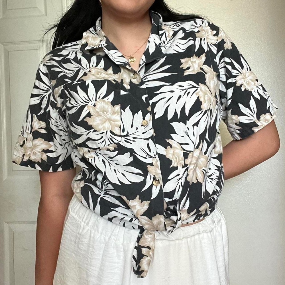 Vintage black Hawaiian shirt